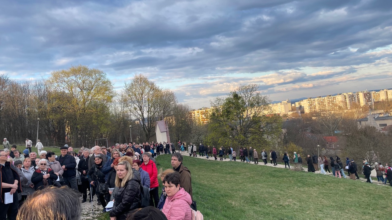 Városi keresztút Kálvária oldal